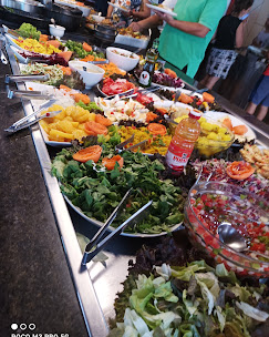Variedade de saladas